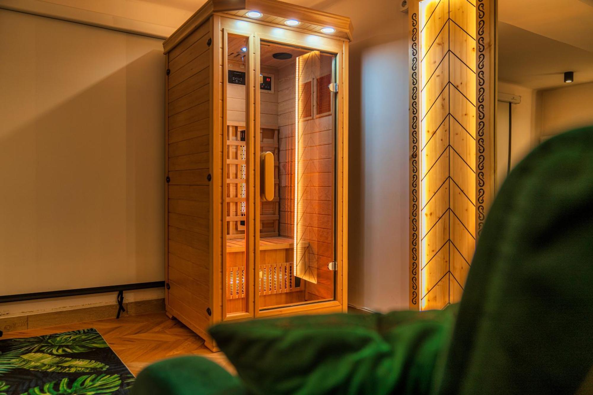 Gorski Resort Lux Apartments Jacuzzi & Sauna โปโรนิน ภายนอก รูปภาพ