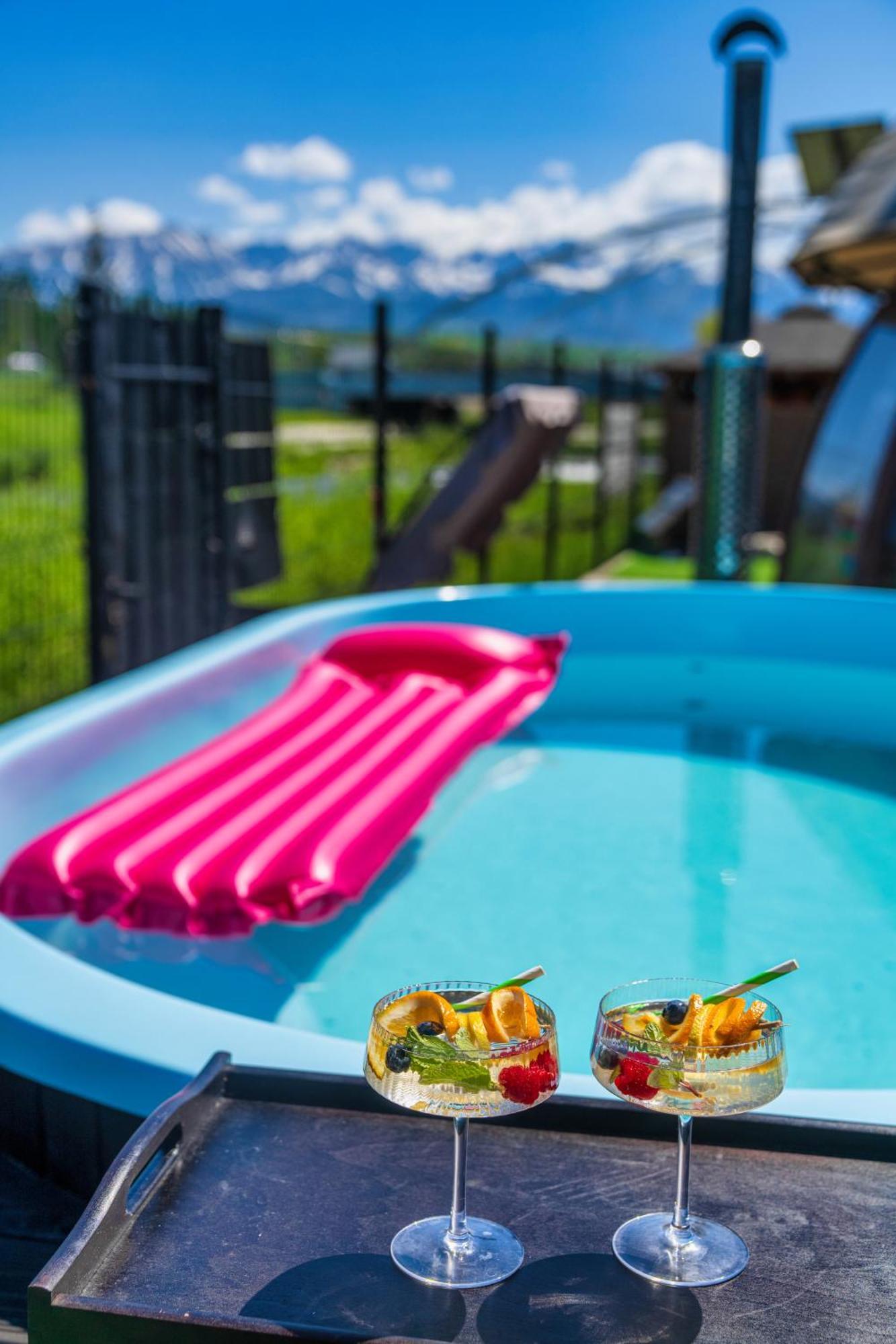 Gorski Resort Lux Apartments Jacuzzi & Sauna โปโรนิน ภายนอก รูปภาพ